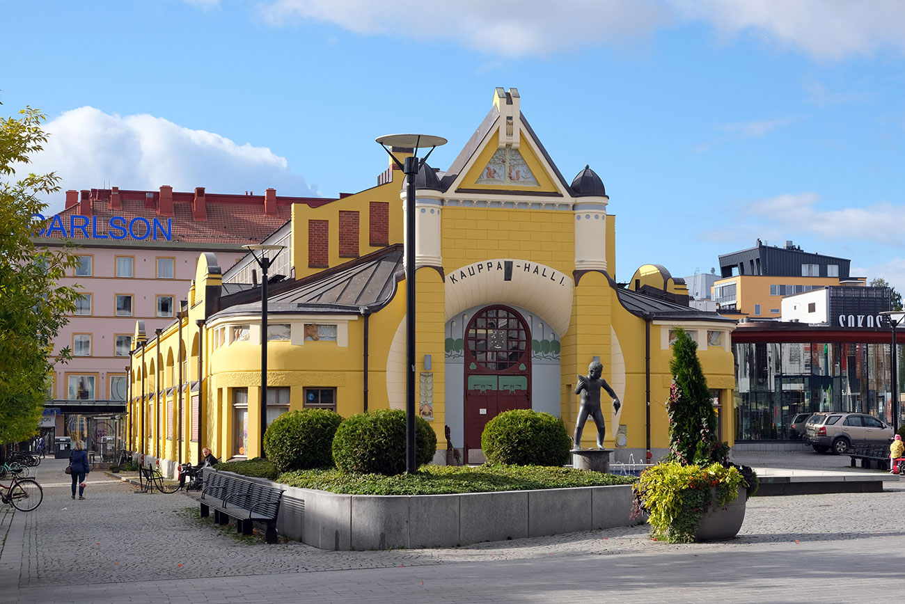 Kuopio_Market_Hall_2020.jpg